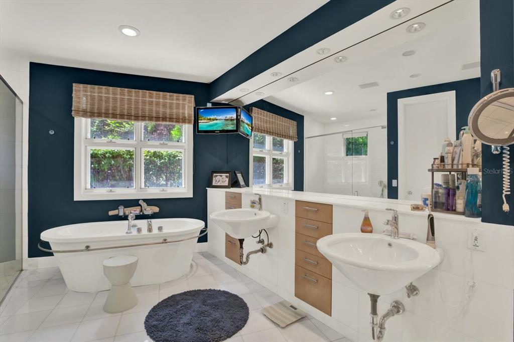 4541 School Road Land O' Lakes, FL 34638 - Photo 22 of 68