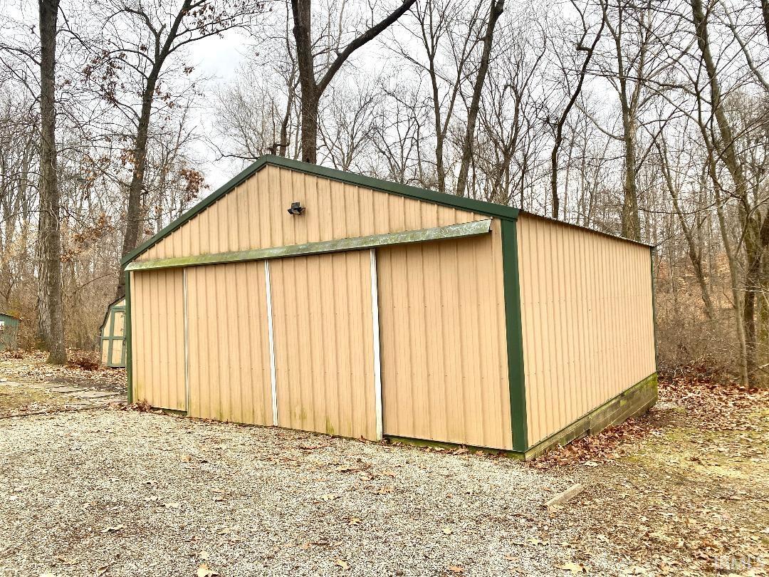 9934 North 60 West Worthington, IN 47471 - Photo 2 of 35