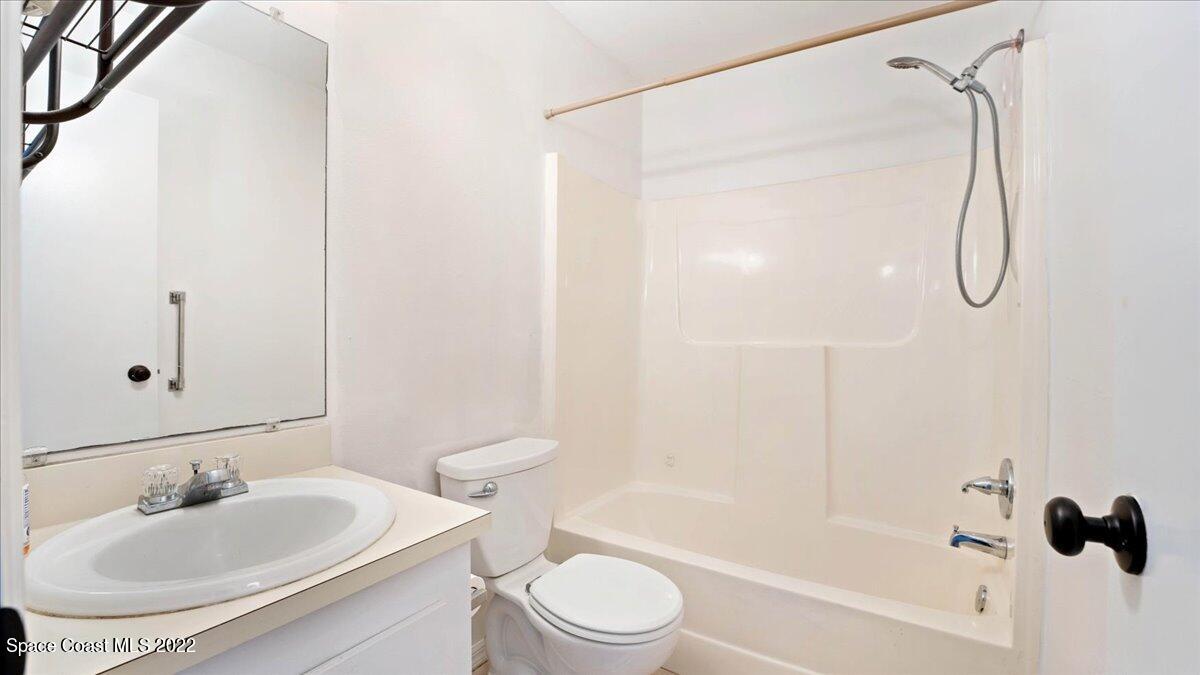 1720 Murrell Road, Unit 215 Rockledge, FL 32955 - Photo 18 of 19 17-DSC05893