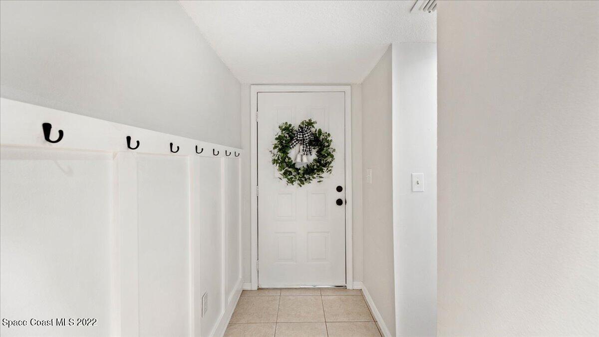 1720 Murrell Road, Unit 215 Rockledge, FL 32955 - Photo 2 of 19 02-DSC05964