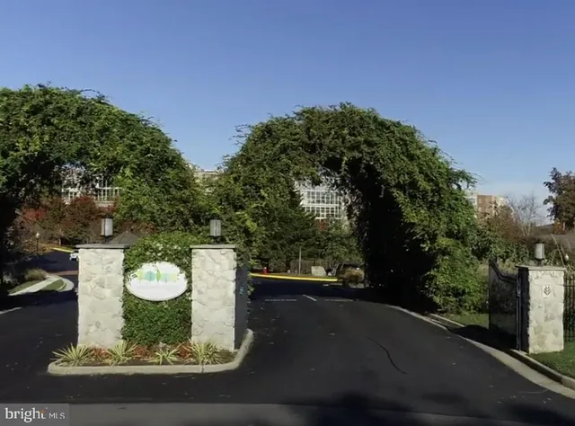 $450,000 | 19385 Cypress Ridge Terrace, Unit 920, Leesburg, VA 20176