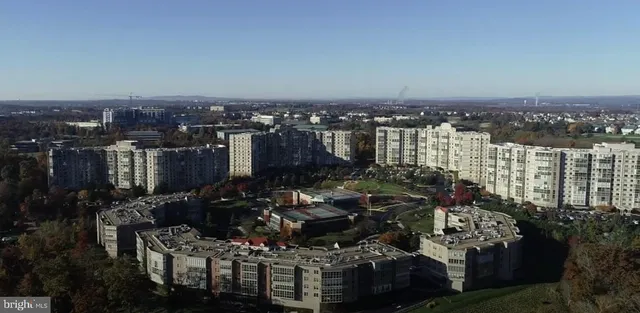 $450,000 | 19385 Cypress Ridge Terrace, Unit 920, Leesburg, VA 20176