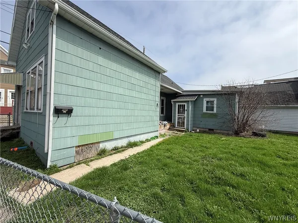 $85,000 | 884 East Eagle Street, Unit N, Buffalo, NY 14210