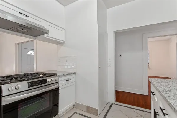 $1,950 | 5708 Live Oak Street, Dallas, TX 75206