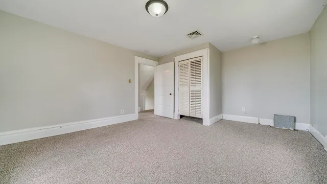 $329,000 | 9020 East Flagg Road, Rochelle, IL 61068