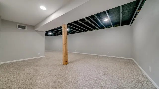 $329,000 | 9020 East Flagg Road, Rochelle, IL 61068