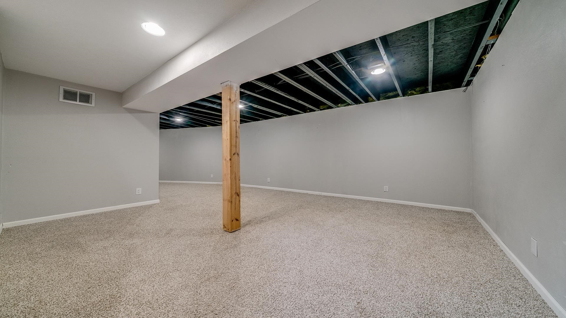 9020 East Flagg Road Rochelle, IL 61068 - Photo 35 of 61