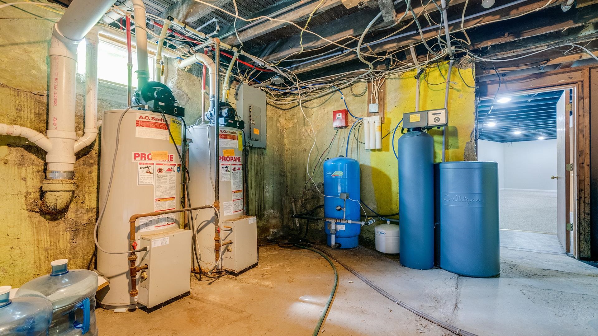 9020 East Flagg Road Rochelle, IL 61068 - Photo 49 of 61 a view of entryway