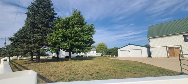 $329,000 | 9020 East Flagg Road, Rochelle, IL 61068