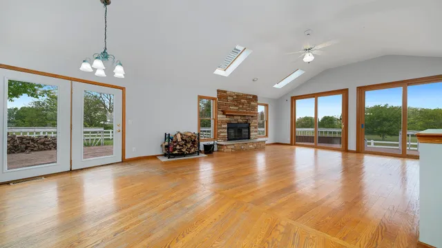 $329,000 | 9020 East Flagg Road, Rochelle, IL 61068