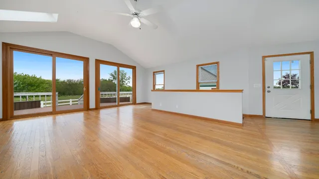 $329,000 | 9020 East Flagg Road, Rochelle, IL 61068