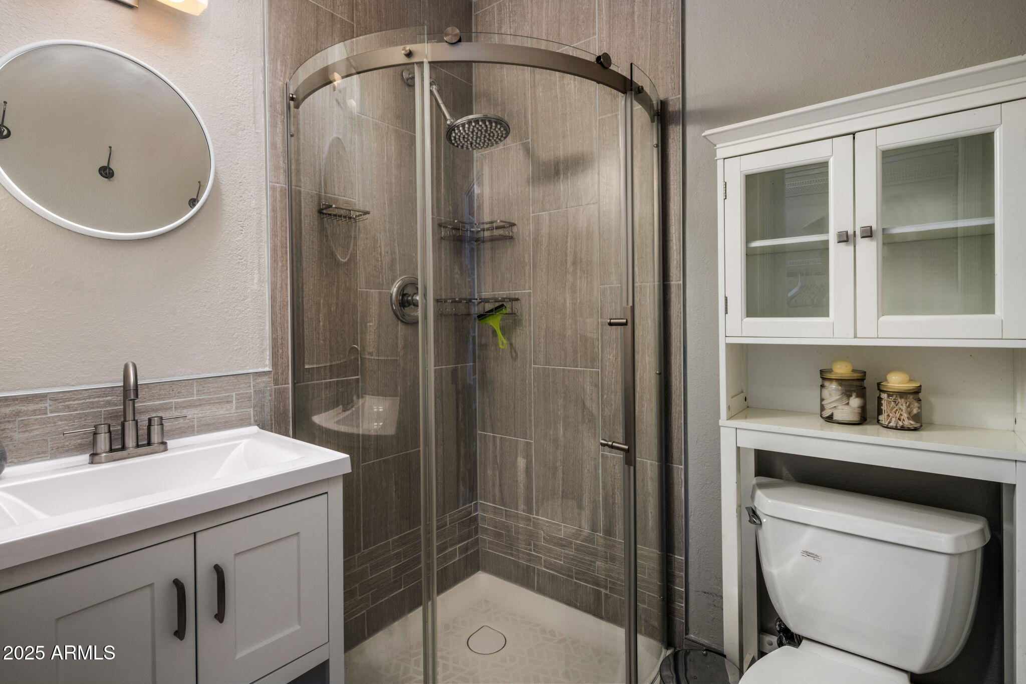 136 West Granada Road Phoenix, AZ 85003 - Photo 36 of 57 a bathroom with a sink a toilet and shower