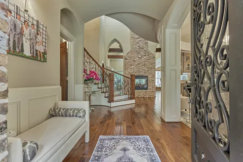 $1,299,900 | 106 Fairwater Drive, Montgomery, TX 77356