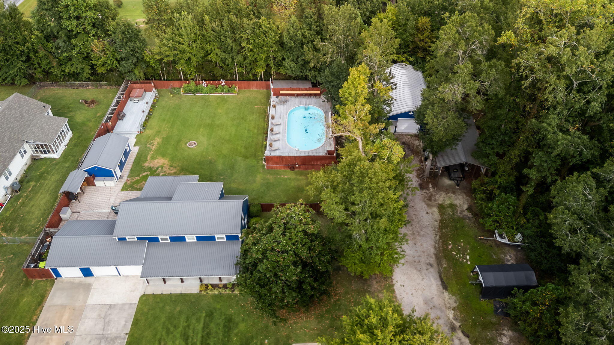 218 Old Ironsides Road Newport, NC 28570 - Photo 52 of 64 52-web-or-mls-DJI_20250918165947_0478_D