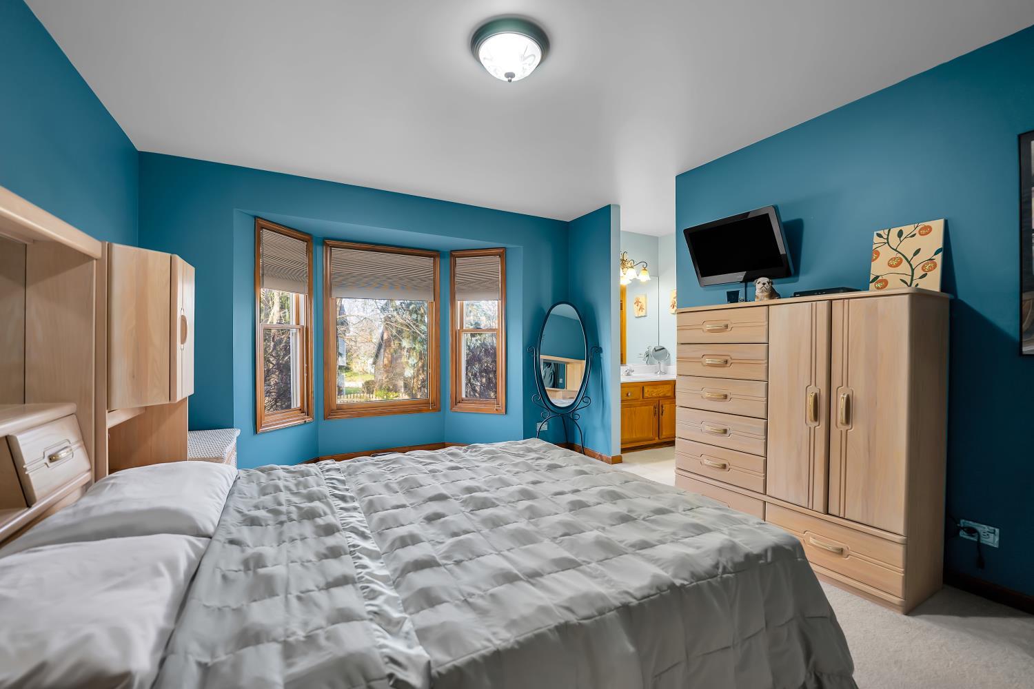 952 Pearson Road Cary, IL 60013 - Photo 15 of 39 Gallery Image 15