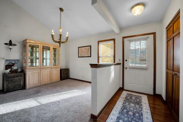 952 Pearson Road Cary, IL 60013 - Photo 3 of 39 Gallery Image 3