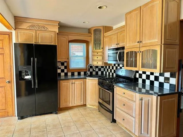 $459,000 | 720 Hudson Avenue, Secaucus, NJ 07094