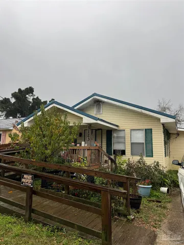 $100,000 | 3123 West Lloyd Street, Pensacola, FL 32505