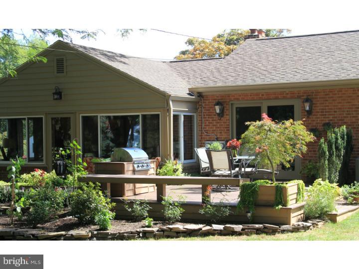 1175 Thomas Road Wayne, PA 19087 - Photo 19 of 23 Deck