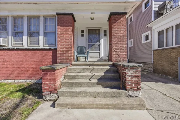 $244,999 | 208 Lisbon Avenue, Buffalo, NY 14215