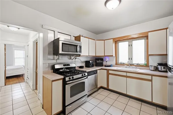 $244,999 | 208 Lisbon Avenue, Buffalo, NY 14215