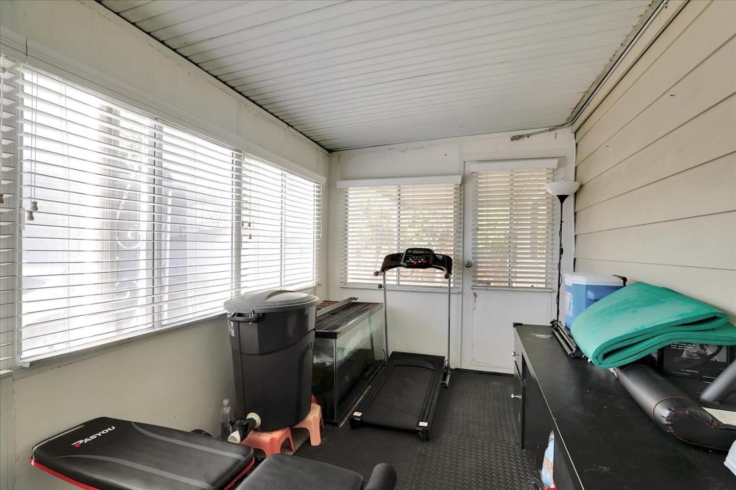 5450 Monterey Road, Unit 168 San Jose, CA 95111 - Photo 43 of 56 a room with furniture and a window