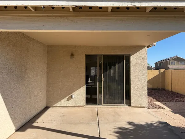 $1,800 | 15215 West Fillmore Street, Goodyear, AZ 85338
