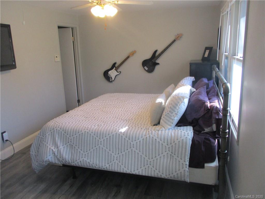 1101 Scaleybark Road, Unit D Charlotte, NC 28209 - Photo 14 of 18