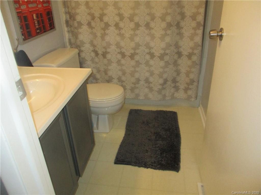 1101 Scaleybark Road, Unit D Charlotte, NC 28209 - Photo 16 of 18