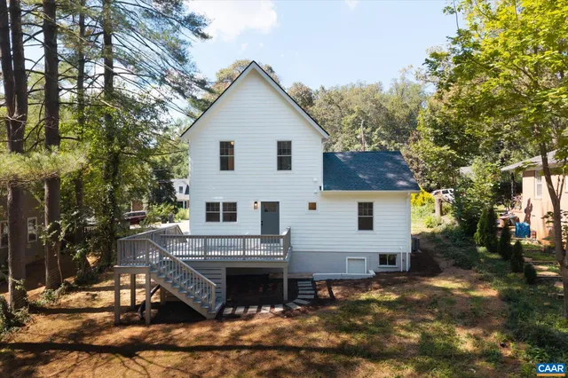 $799,000 | 1614 Cambridge Circle, Charlottesville, VA 22903