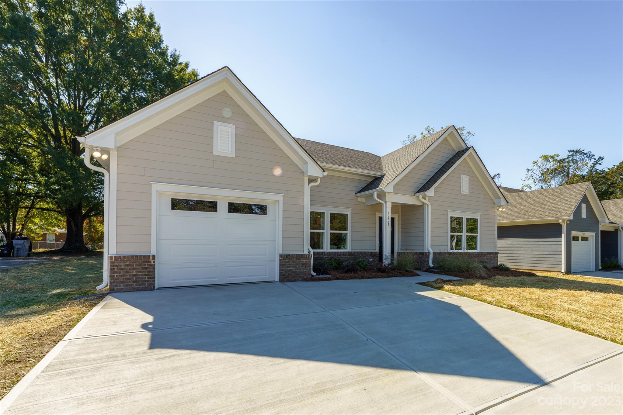 9230 Springhill Road Charlotte, NC 28214 - Photo 5 of 6 Gallery Image 5