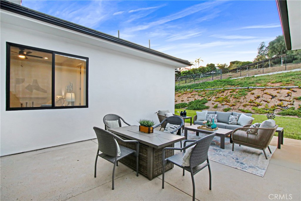 2027 Vía Monserate Fallbrook, CA 92028 - Photo 35 of 45