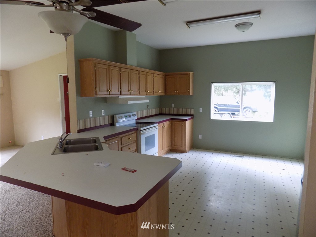 21206 Old Owen Road Monroe, WA 98272 - Photo 5 of 10