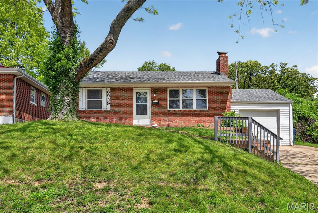 6929 Roland Boulevard St. Louis, MO 63121 - Photo 1 of 24 Gallery Image 1