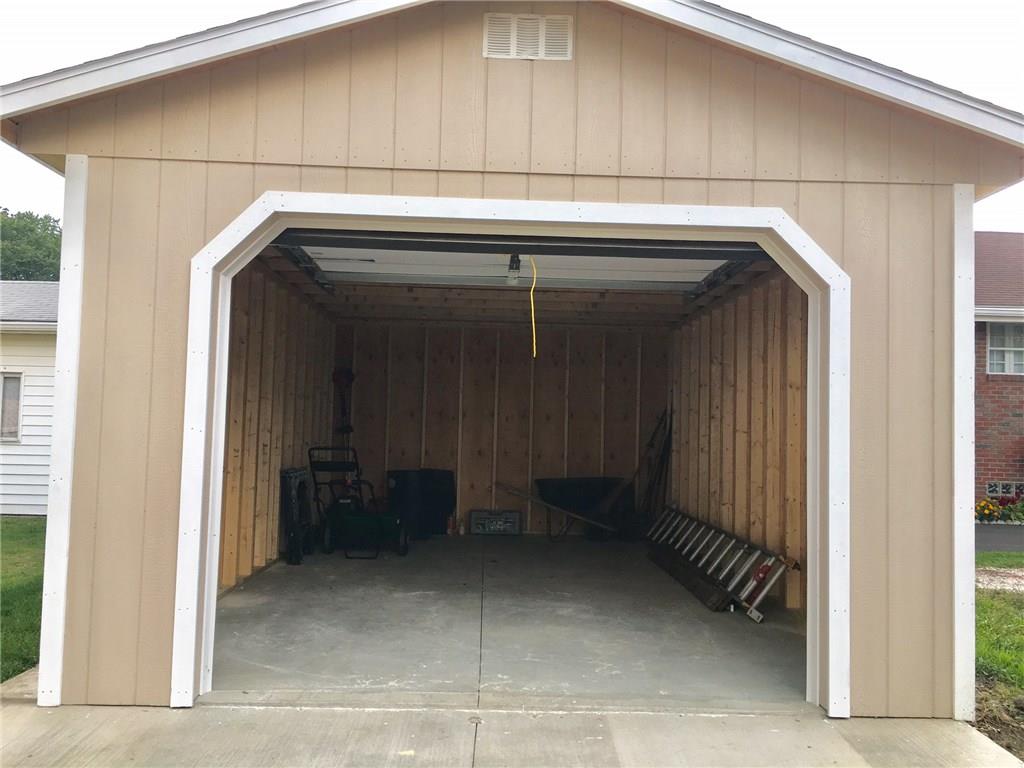 213 Darlington Road Beaver Falls, PA 15010 - Photo 15 of 16 BRAND NEW, clean, garage, waiting for your car this winter!