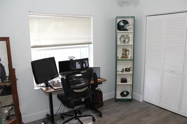 $685,000 | 171 Bayridge Lane, Weston, FL 33326