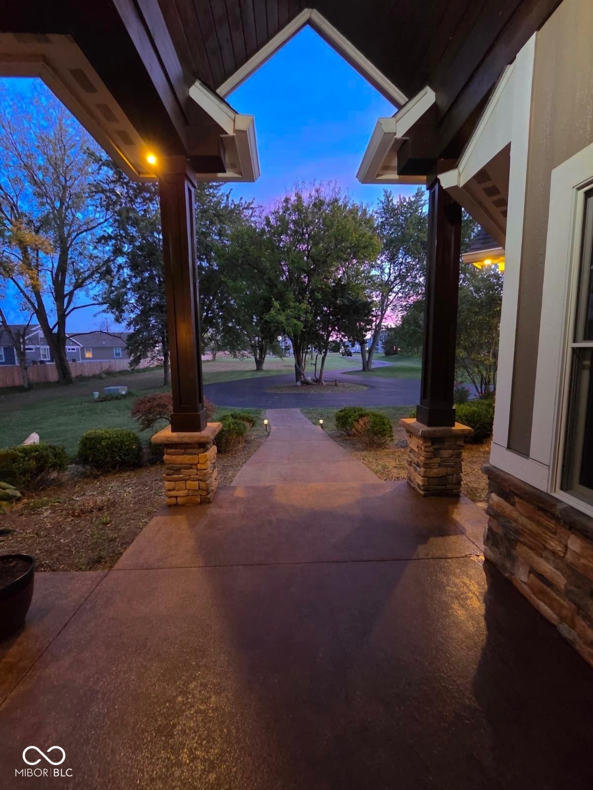 6726 East County Line Road Indianapolis, IN 46237 - Photo 6 of 101