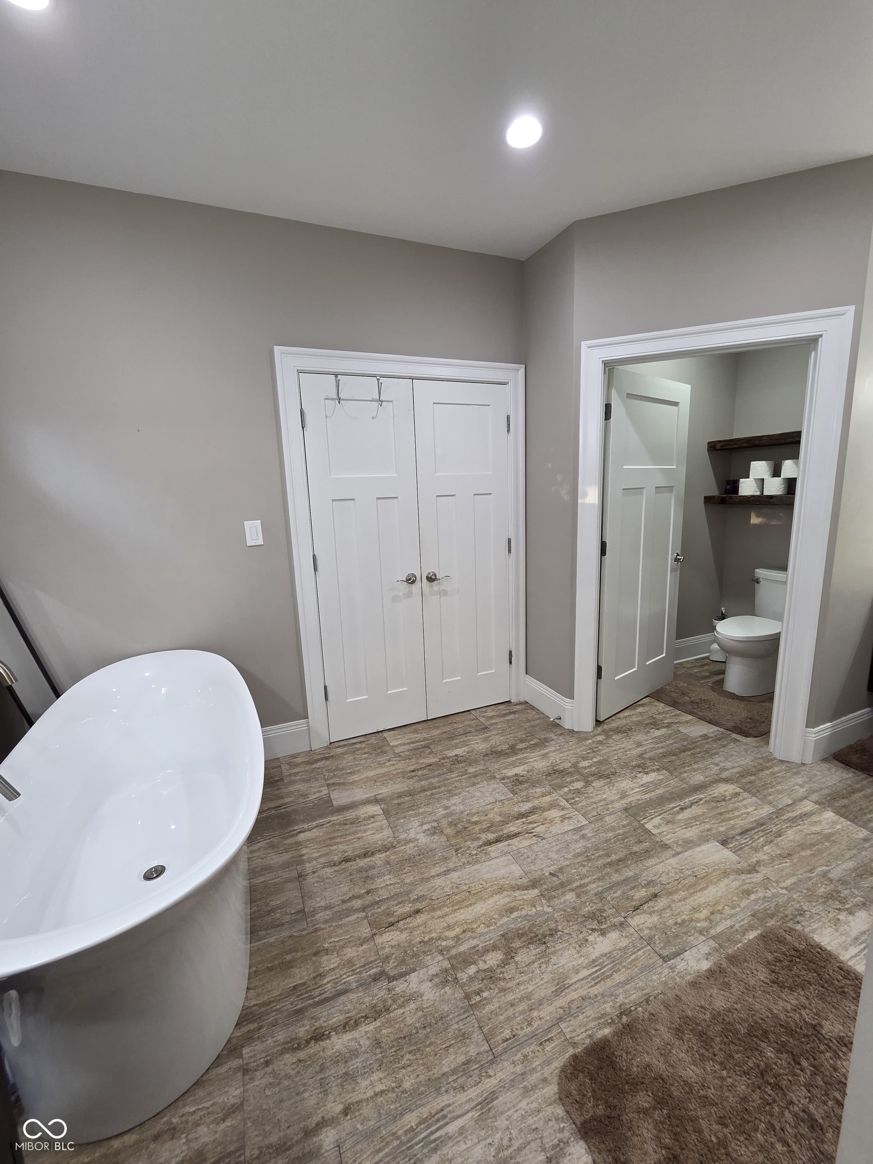 6726 East County Line Road Indianapolis, IN 46237 - Photo 73 of 101