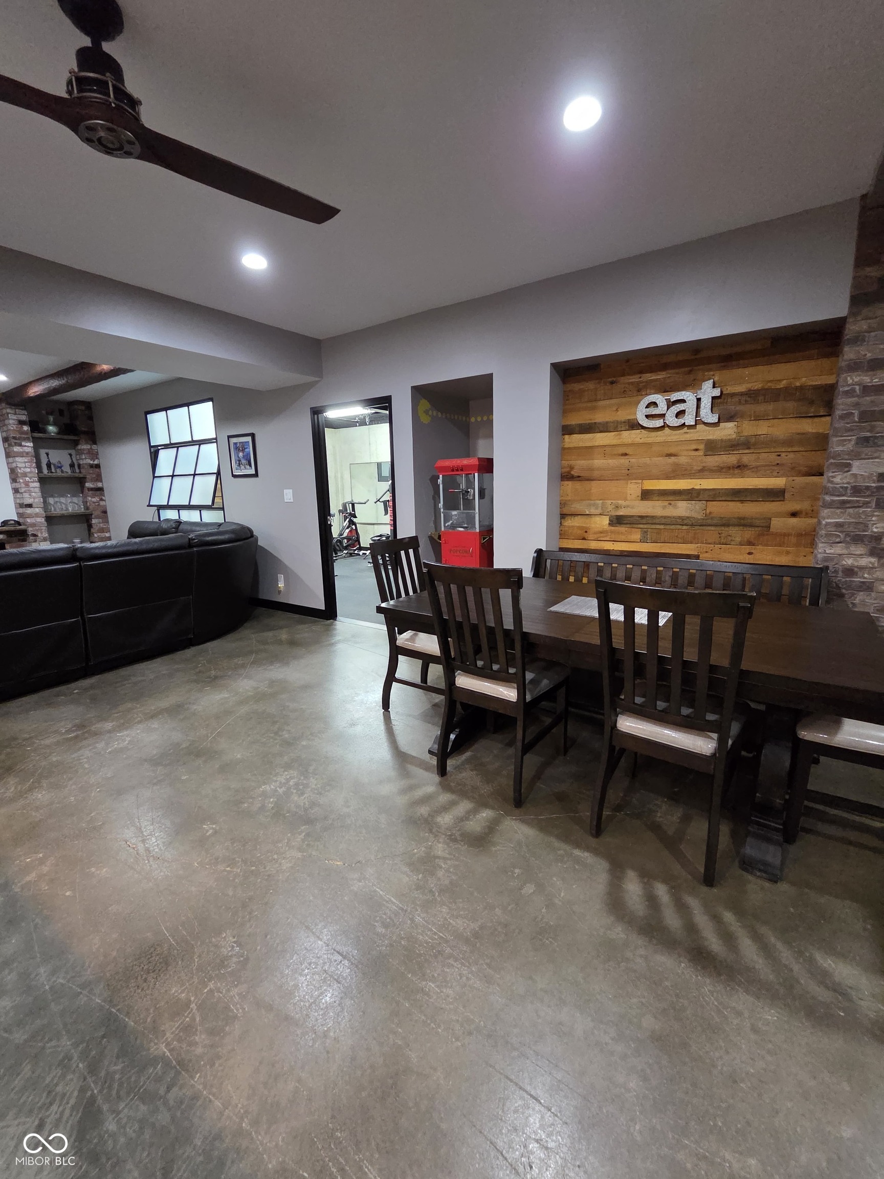 6726 East County Line Road Indianapolis, IN 46237 - Photo 90 of 101