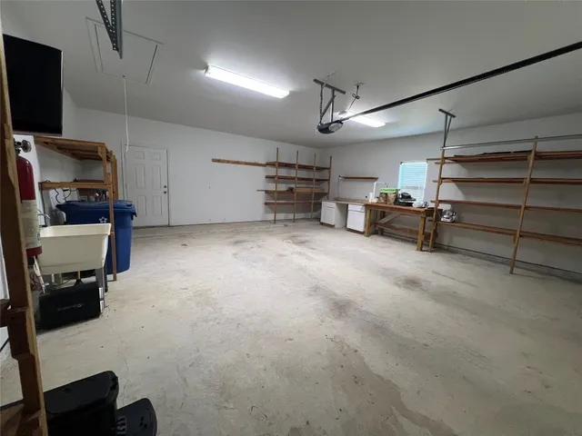 $296,000 | 826 Savannah Cove, Elgin, TX 78621