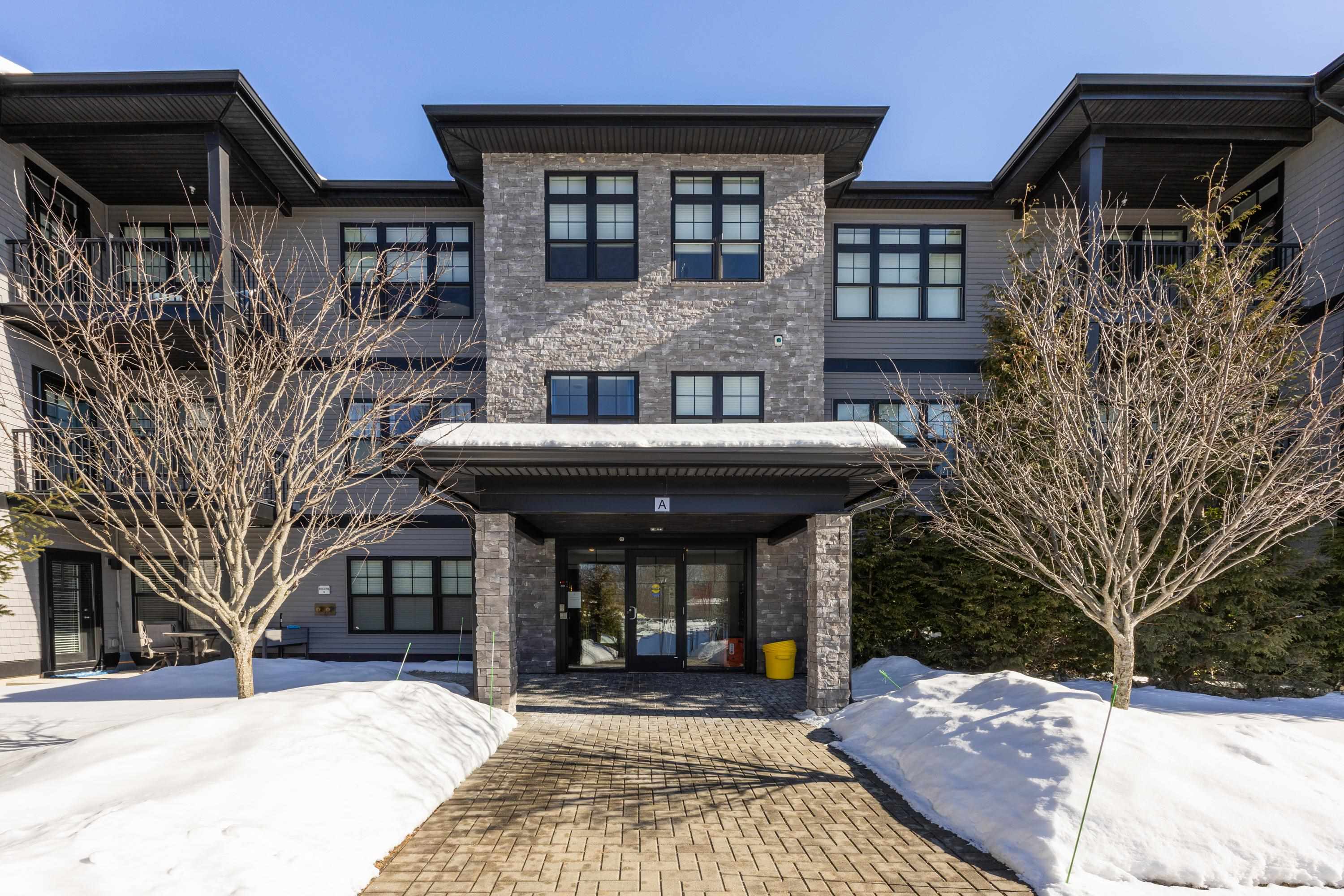 2075 Lafayette Road, Unit A23 Portsmouth, NH 03801 - Photo 1 of 44