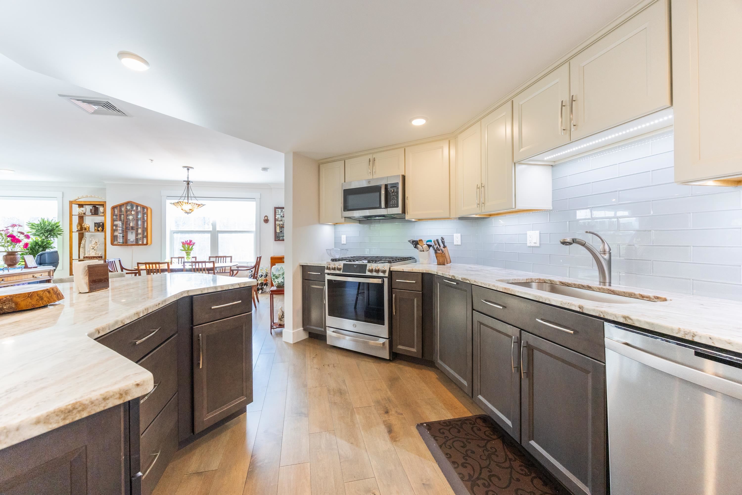 2075 Lafayette Road, Unit A23 Portsmouth, NH 03801 - Photo 16 of 44