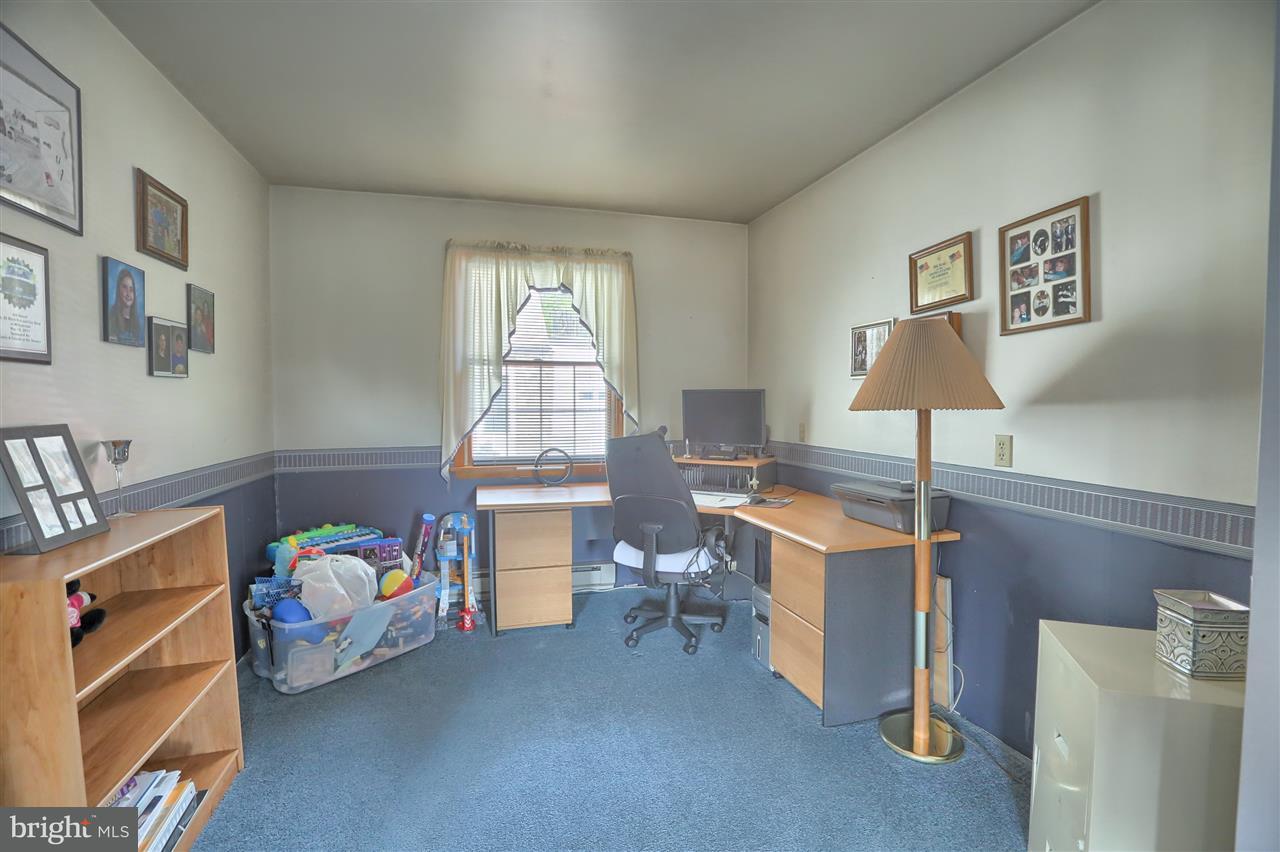 412 Roseglen Road Duncannon, PA 17020 - Photo 3 of 24 Gallery Image 3
