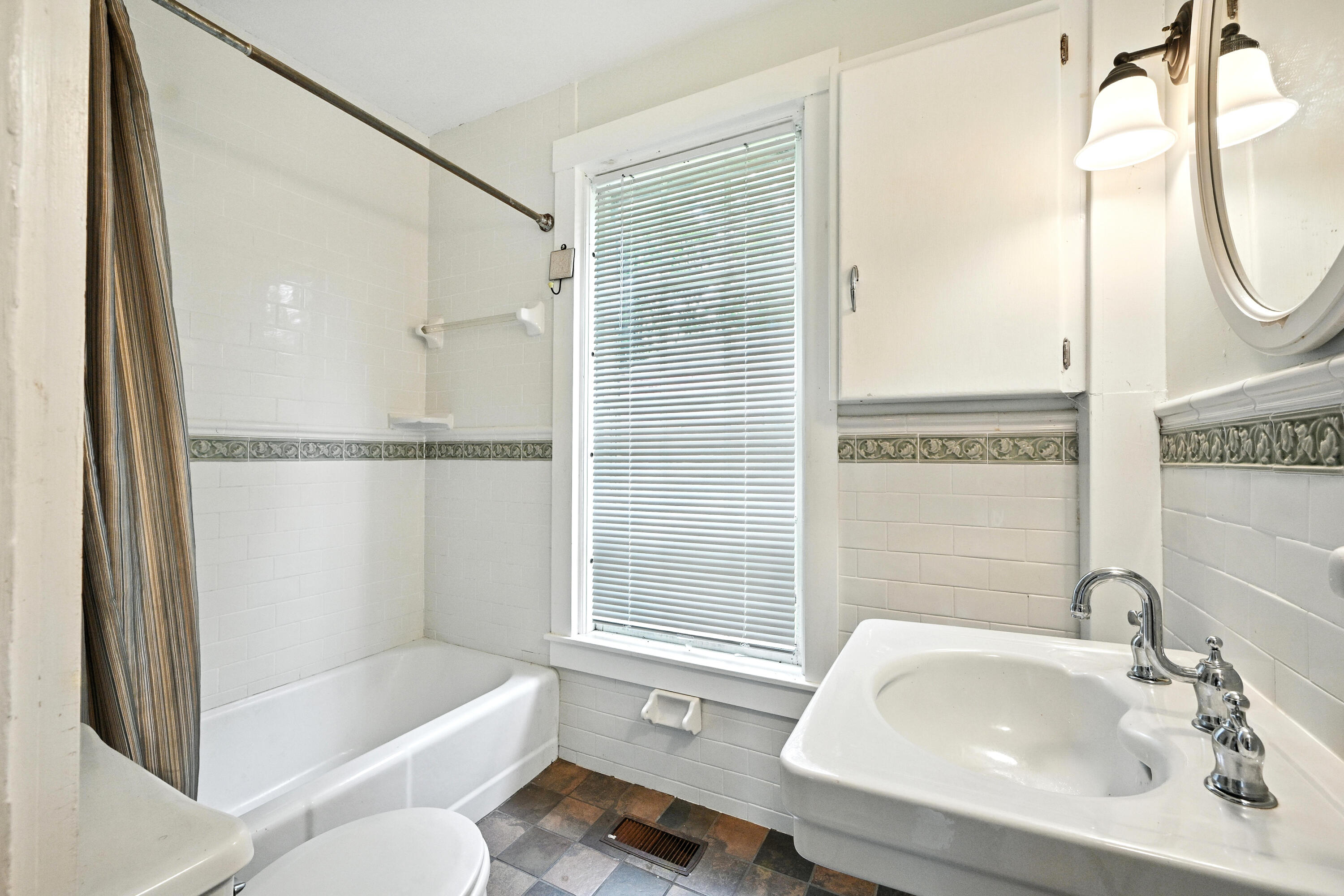 742 Old Stage Road Arrowsic, ME 04530 - Photo 14 of 38 110066gr-129