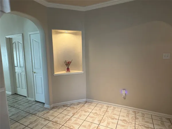 an empty room with window