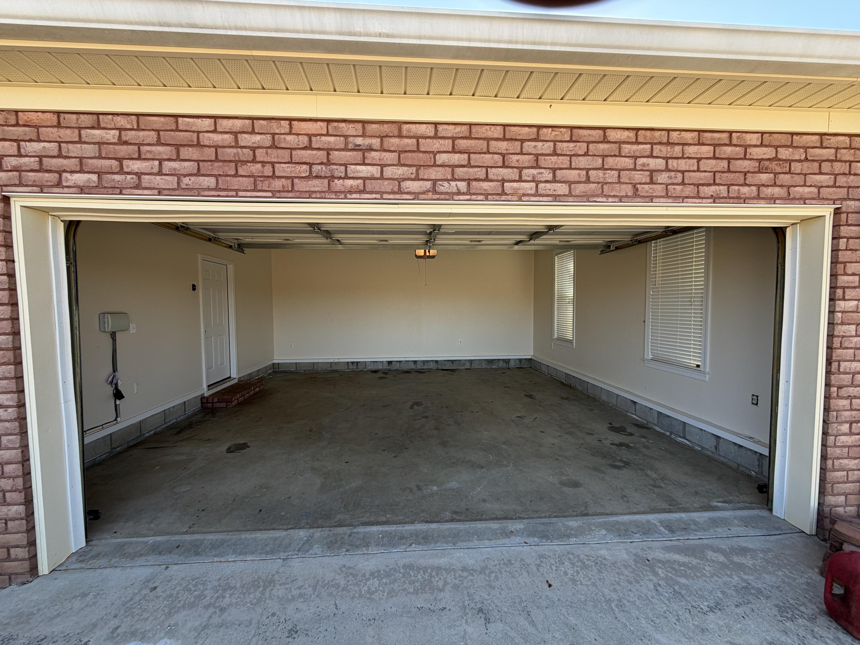 1033 Mark Walden Road Blythe, GA 30805 - Photo 19 of 29 Garage