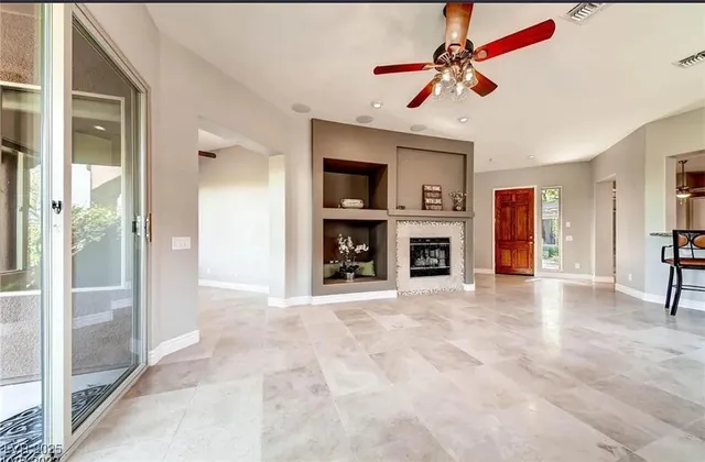 $3,500 | 104 Emerald Dunes Circle, Henderson, NV 89052