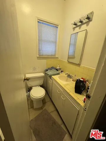 $3,825,000 | 20-22 Breeze Avenue, Venice, CA 90291