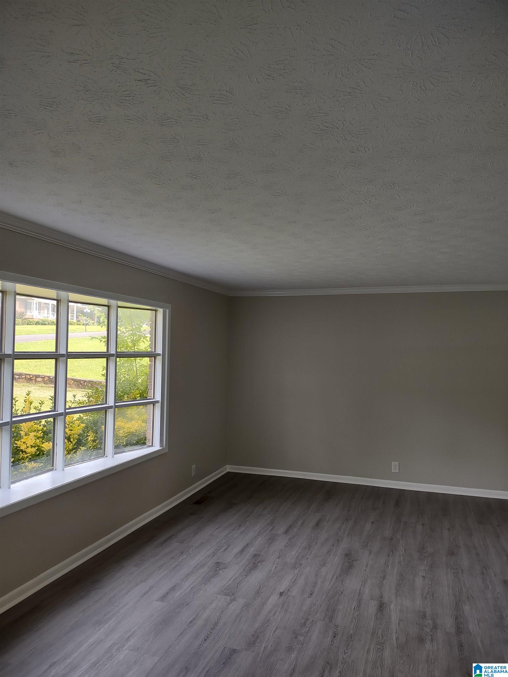 1309 Conger Road Anniston, AL 36207 - Photo 5 of 31