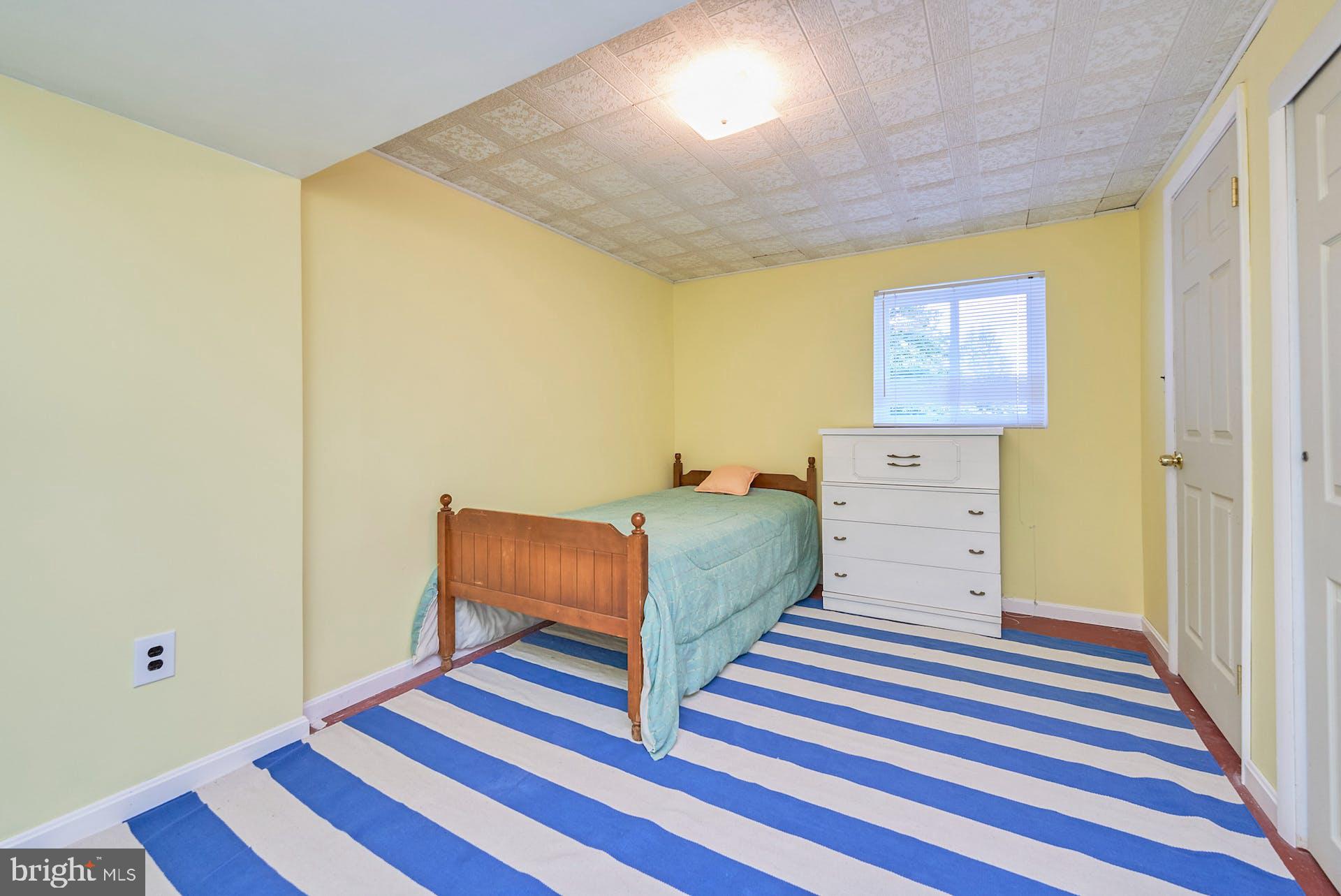 6911 Brisbane Street Springfield, VA 22152 - Photo 31 of 43 Bedroom #4